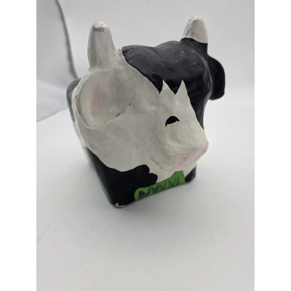 Vintage Dairy Cow Paper Mache Clay Art Motif Tissue Kleenex Holder Caddy 1992